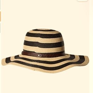 NWTO Roll and Go Sun Hat ✈️🏖🏝